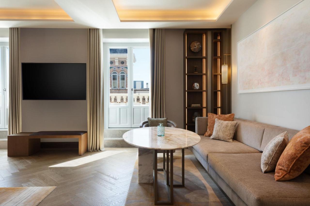 Jw Marriott Hotel Мадрид Экстерьер фото